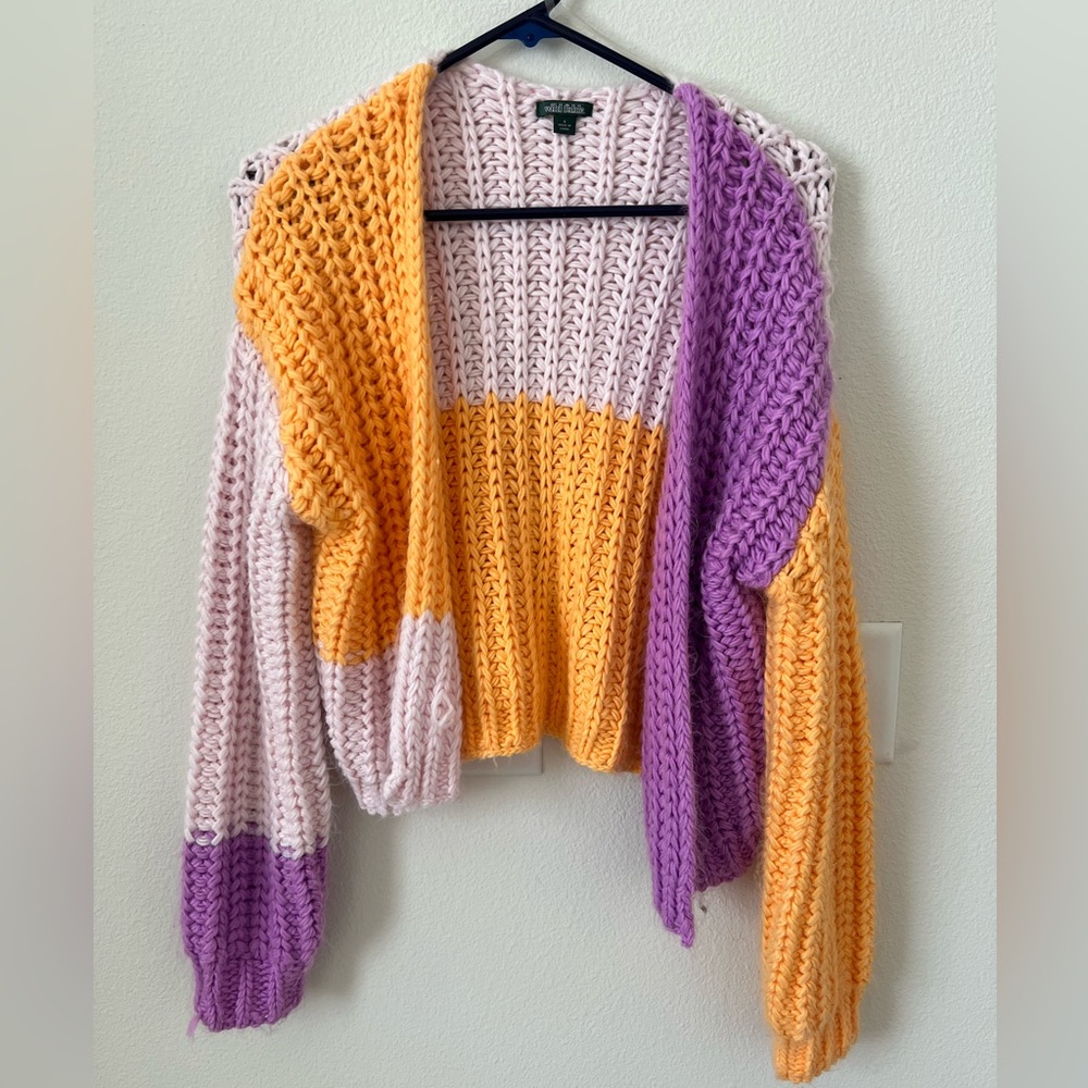Oversize knit sweater